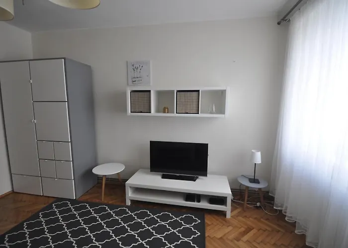 Apartament Avis - City 33